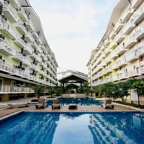 Modern Studio Near Airport Pool & Gym, Self check-in FREE Fast WiFi Netflix & Kitchen, khách sạn ở Pusok