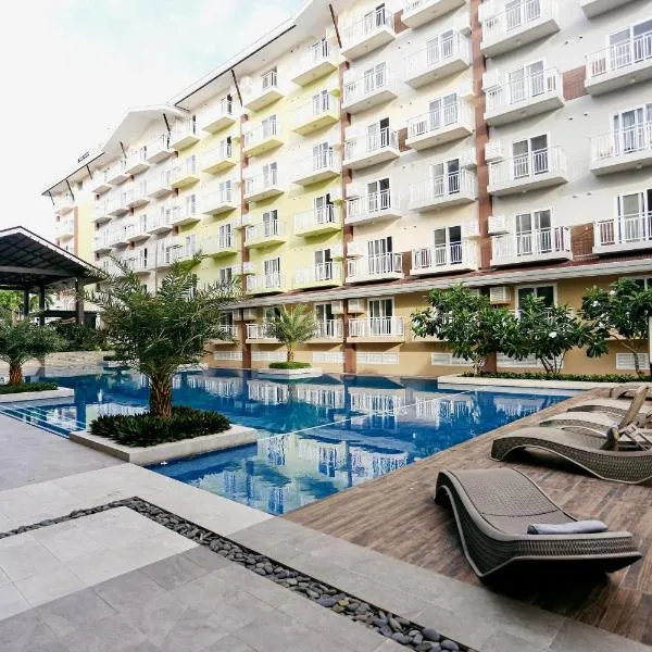 Near Mactan Airport Layover Pad Pool Gym, Self check-in FREE Fast WiFi Netflix Kitchen、Pusokのホテル