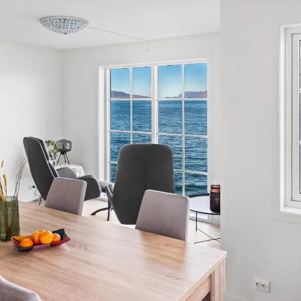 Komfortable Ferieleiligheter med Sjøutsikt, hotell sihtkohas Stadlandet