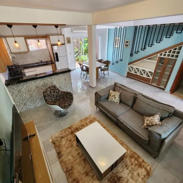 Amplia y Moderna Casa, en inmejorable ubicación, hotel en Ciudad del Este