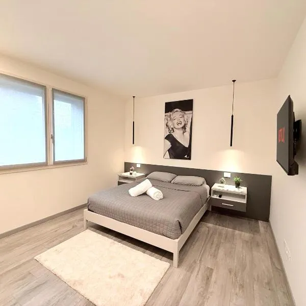 Franciacorta Bergamo Airport Suite Apartment, hotel v destinaci Telgate