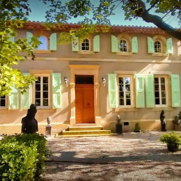 Bastide Armande, hotel in Dénat