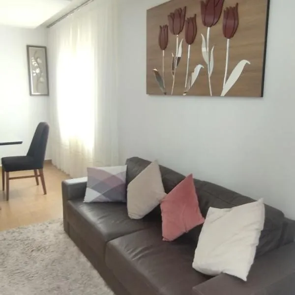 Apartamento elegante perto do mar, hotel sa Itapema