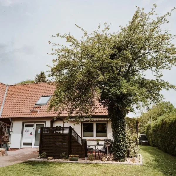 Ferienwohnung Zwischen den Feldern, hotel em Apen