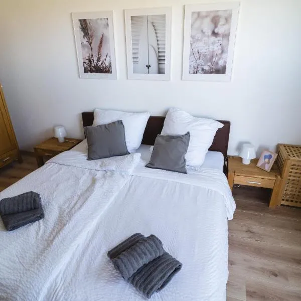 Erholung im Trave Kieker 004 mit Pool und Sauna, khách sạn ở Lübeck