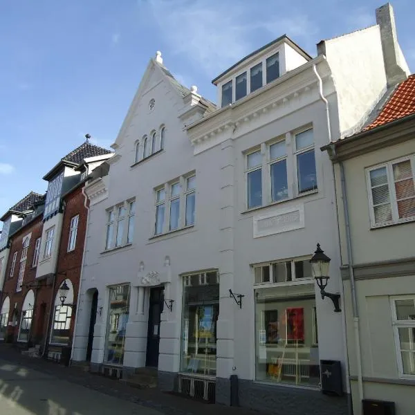 Foldenhus Ferieboliger og B&B, hotel v destinaci Bogense