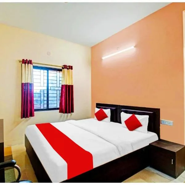 Hotel S R PALACE BHUBANESWAR with wifi-parking and Air conditioned, hotel v destinaci Bhuvanéšvar