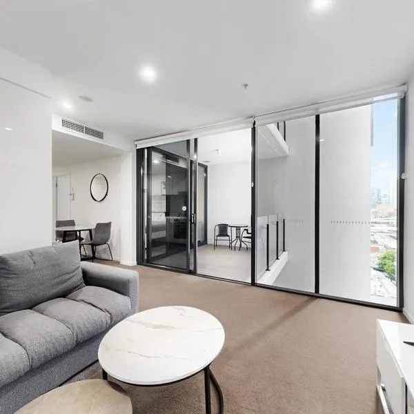 Eve Apartment - South Bank Central Location, Free Carpark, Privately Hosted, hotel di Brisbane