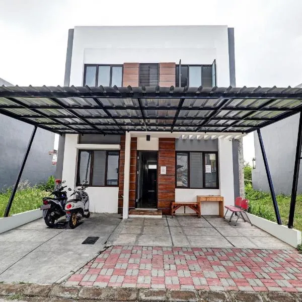 OYO 90688 Marta Residence, hotel v destinaci Karawang
