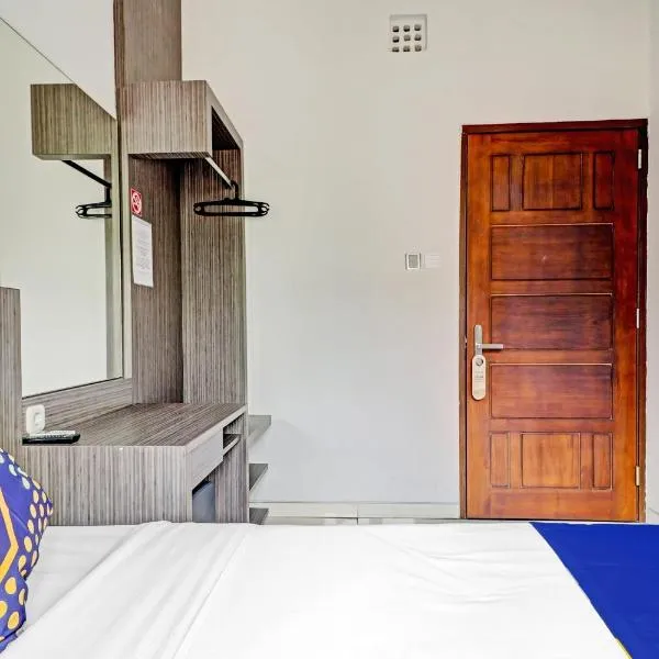 Hotel O Cihampelas Near Ciwalk Formerly D'River Guest House, hotel di Bandung