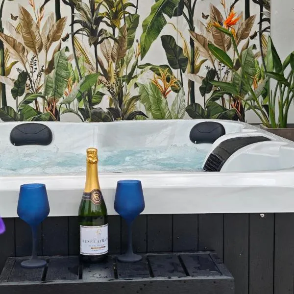 Muse by the beach – hotel w mieście Amoudara Lasithiou