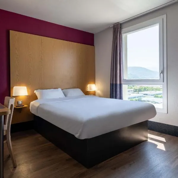 B&B HOTEL Grenoble Centre Alpexpo – hotel w Grenoble