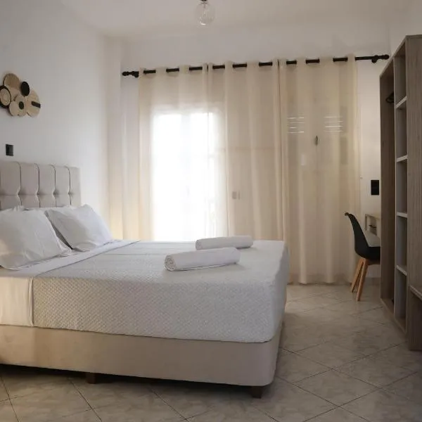 Pension St.George Rooms & Studios, hotel in Perivolos