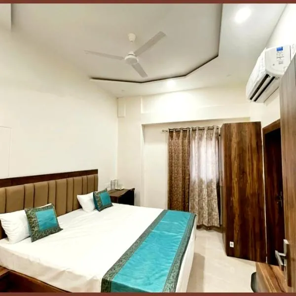 A BUDUGET - MANAN GUEST HOUSE VARANASI, Near Kashi Vishwanath Temple - BEST HOTEL IN VARANASI, ξενοδοχείο σε Kashi