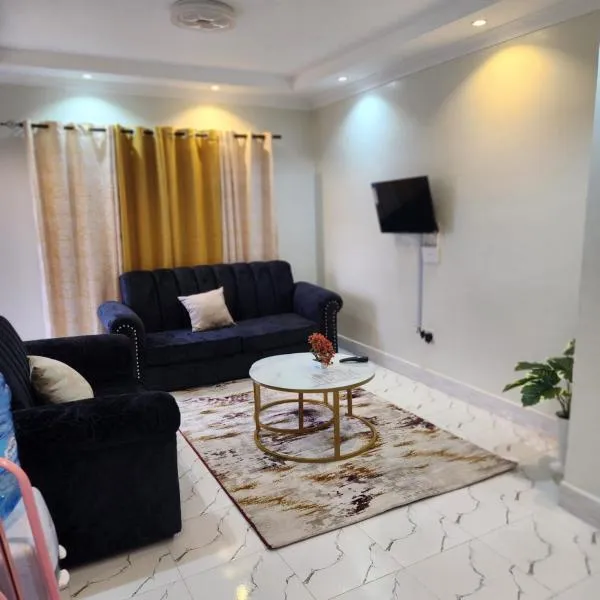 Tulivu Suites 2BR, hotel v destinaci Naivasha
