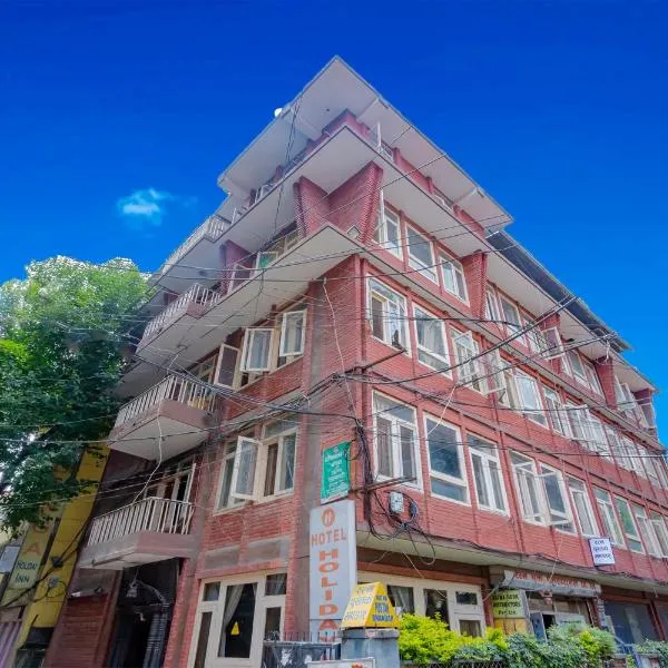 OYO 795 Hotel Holiday Inn, hotel em Kathmandu