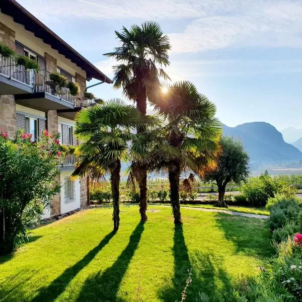 Zeder Kraiterhof, hotel v destinaci Andrian