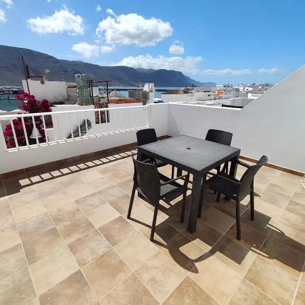 Apartment Mar&Mar with terrace 50m from the beach, hotel en Caleta de Sebo