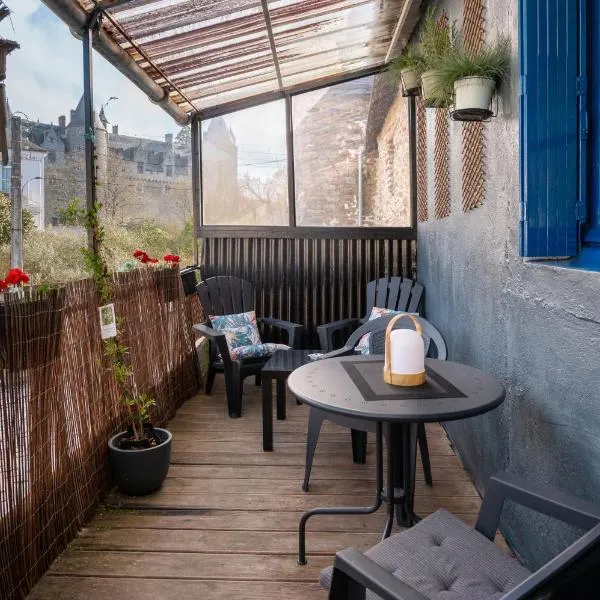 Gite du Canal, hotel v destinaci Josselin