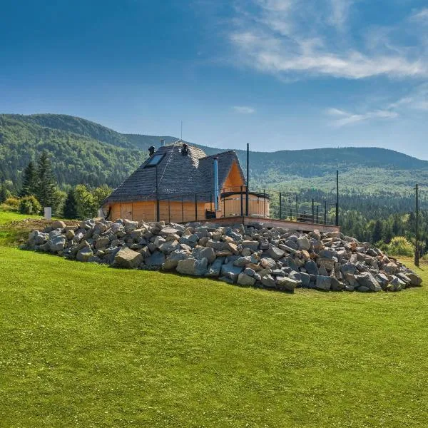 Osada Poli Zawoja - Panoramiczny Domek z Prywatną Balią i Hydromasażem, hotel in Skawica