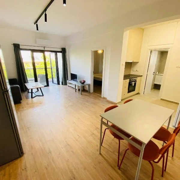 Papadavid Apartments、パフォスのホテル