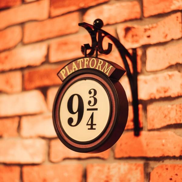 Studio temático HARRY POTTER Quarto Secreto HP com GARAGEM e PISCINA no CENTRO