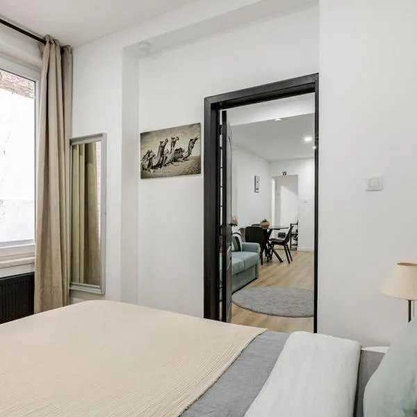 Cosy Appartement met Tuin in Centrum Antwerpen - Gratis Parking & WiFi, hotel in Antwerp