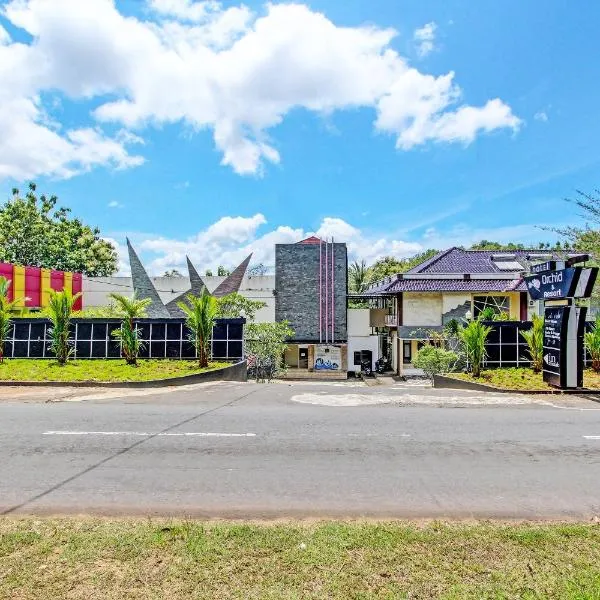 Collection O Gunung Kidul Near Pindul Cave Formerly Orchid Hotel, hotel v destinaci Duwet