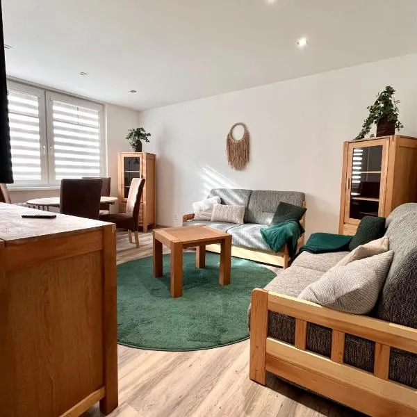 Domov Daleko od Domova, hotel v destinaci Klášterec nad Ohří