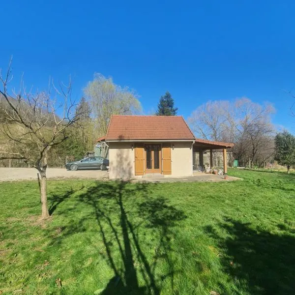La maisonnette, hotel v destinaci Saint-Père