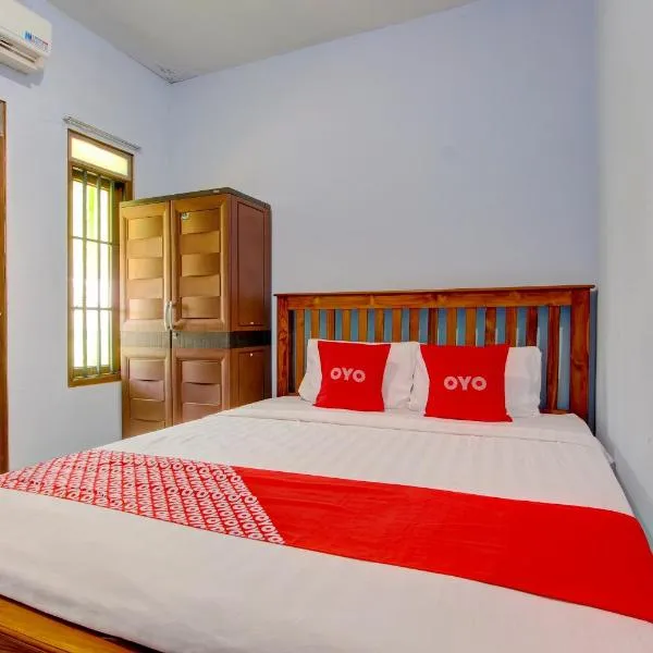 Hotel O Griya Kencana Asri Syariah, hotel in Lawean