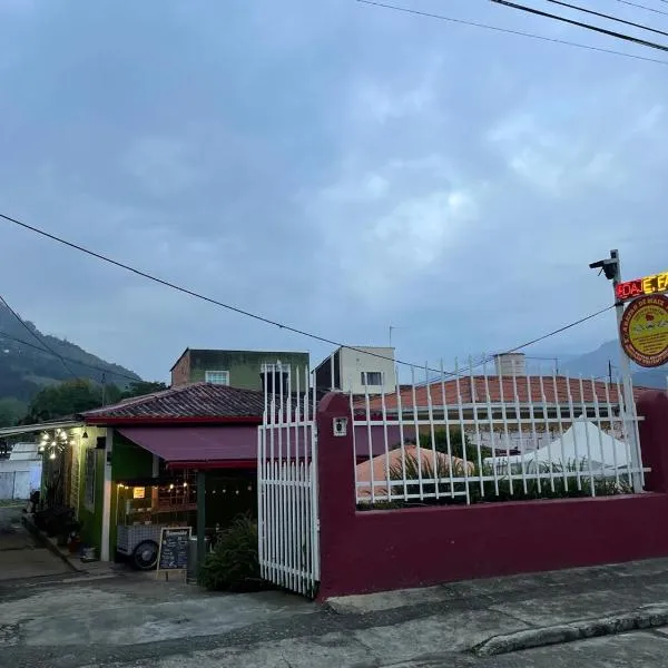Hospedaje casa Demaiz, hotel em Choachí
