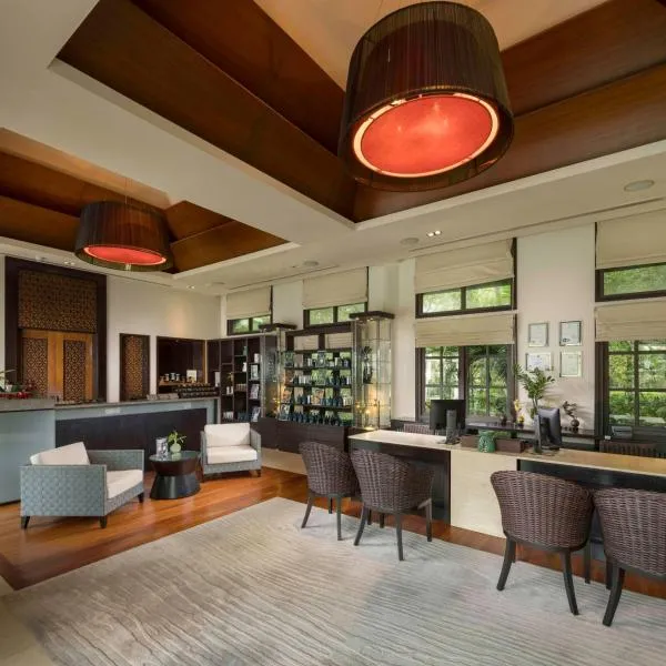 Banyan Tree Samui, hotel v Lamai Beach