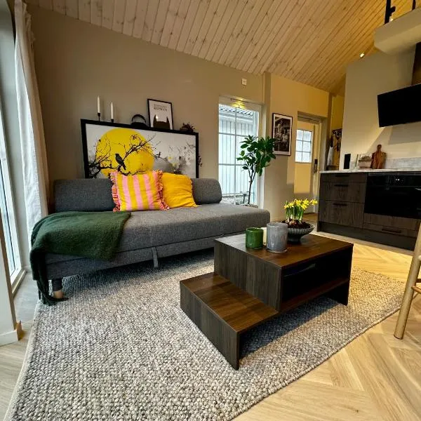 Nybyggd gäststuga med gångavstånd till badplats, hotel v destinaci Vimmerby