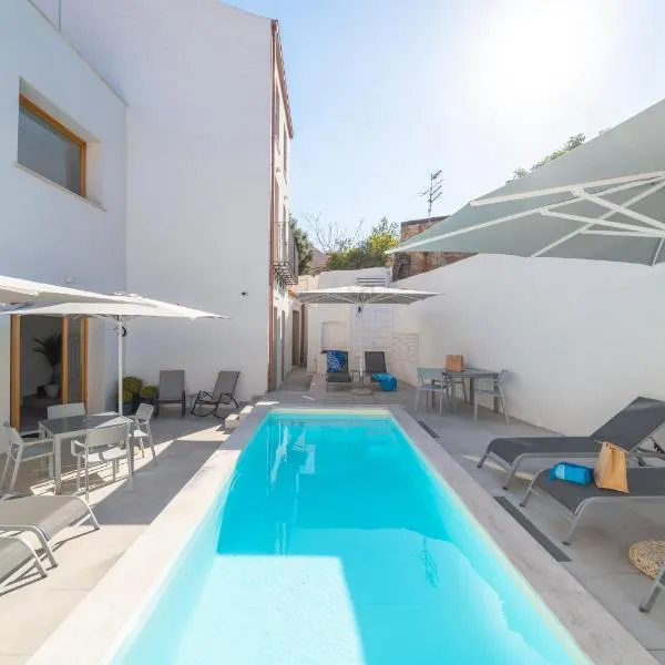 Nuova -Luxury Rooms & Apartment-, hotel v destinaci Olbia