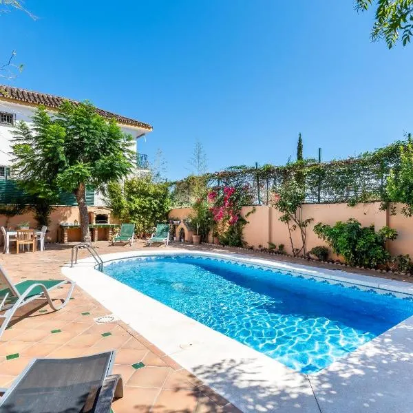 Villa Aurora, hotel a Santa Fe de los Boliches