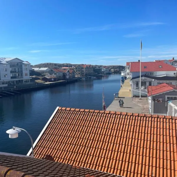 Hamnen 3 - Smögenbryggan, hotel v destinaci Smögen