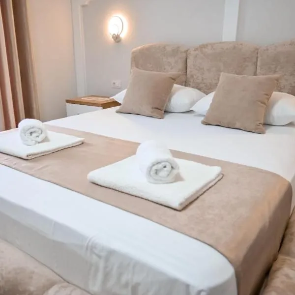 EGJE Apartment, hotel v destinaci Gjirokastër