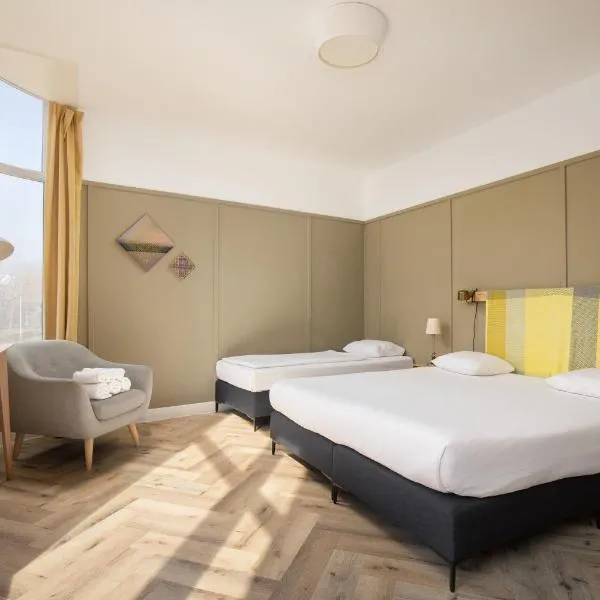 Hotel Light, khách sạn ở Rotterdam