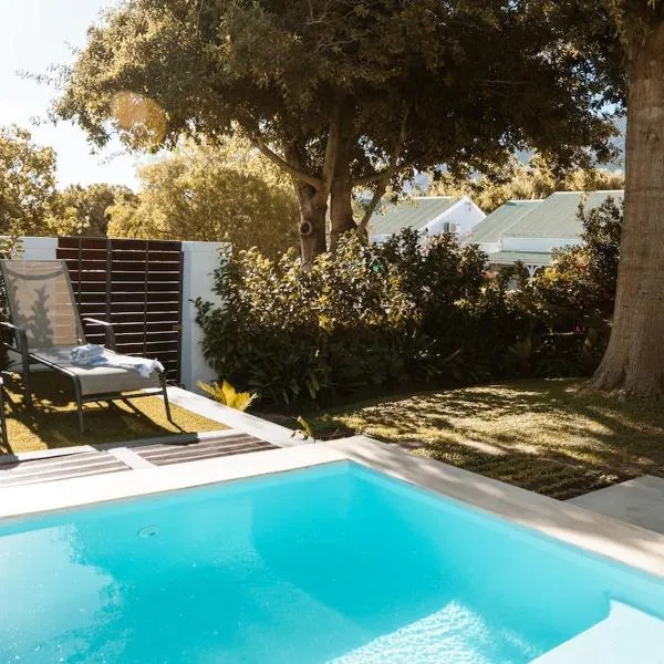 The Crescent Hideaway, hotel in Franschhoek