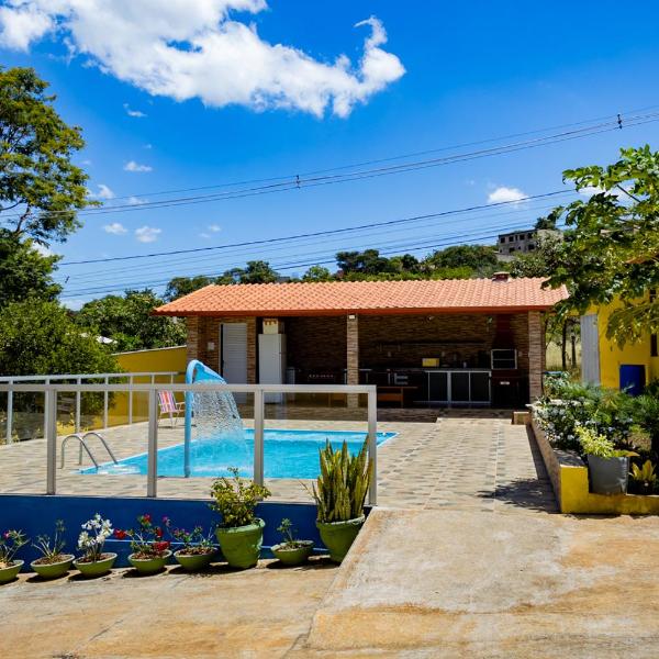 Casa bem equipada com piscina,churrasqueira e WiFi - Foto 5
