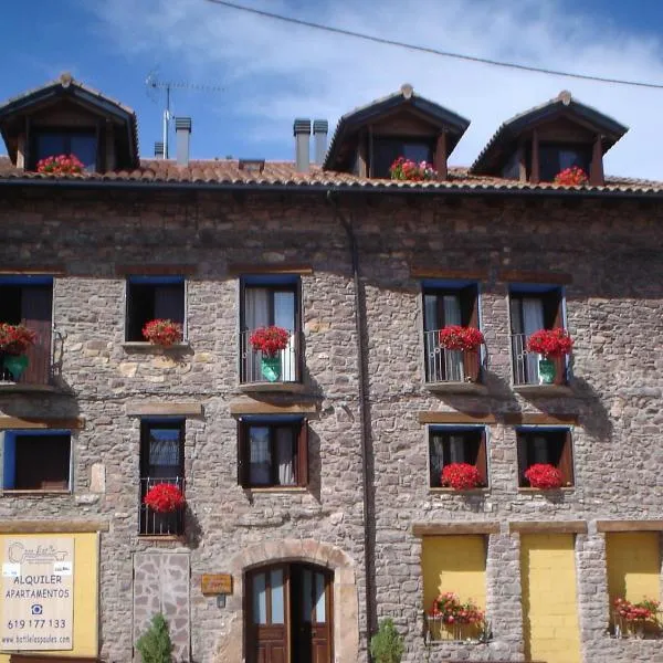 Apartamentos Turísticos Batlle Laspaules、Laspaúlesのホテル