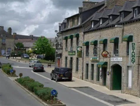 Relais du méne – hotel w mieście Collinée