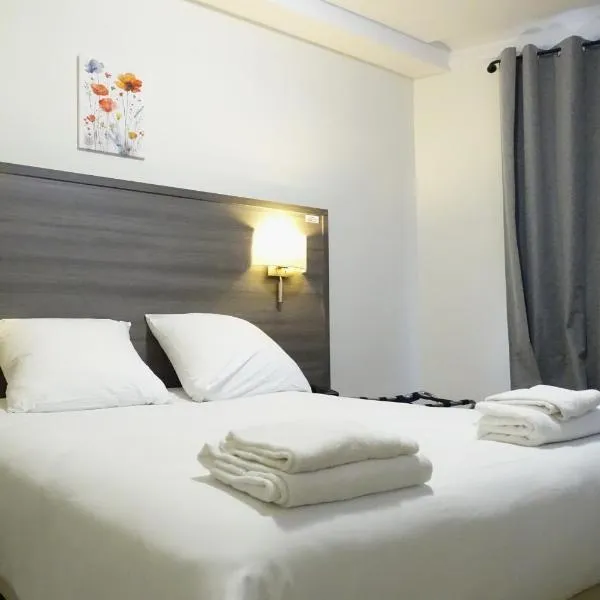Hipotel Paris Voltaire Bastille, отель в Париже
