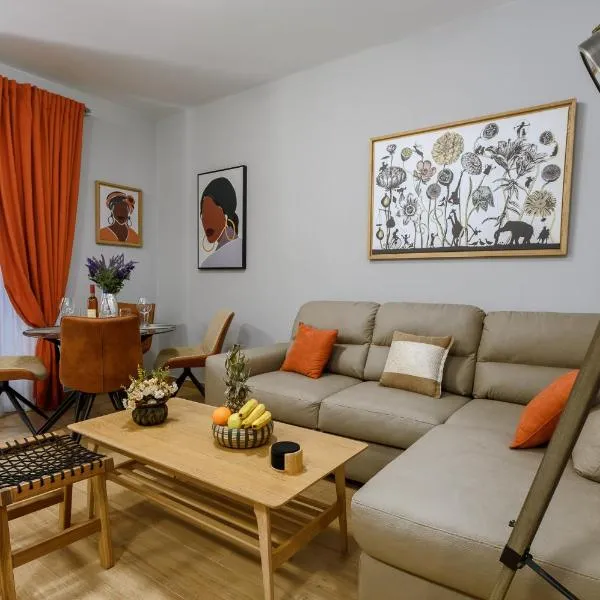 Super Nova Lux Apartment with Jacuzzi, ξενοδοχείο στη Ντόμπροτα