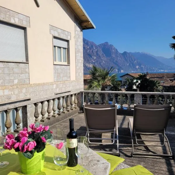 Lake Soft Blue Mountain Lake Iseo Hospitality, hotel in Riva di Solto