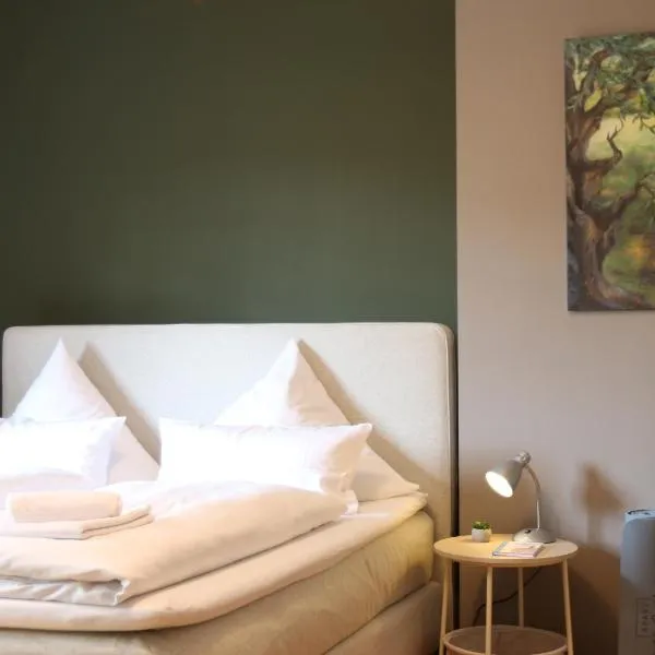 Landgasthof zwischen Ingelheim und Mainz I Stay & Sleep by Apart You, Hotel in Ingelheim am Rhein