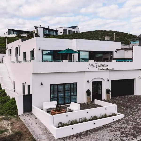 Yzerfontein Villa Fantastica - No Loadshedding, hotel in Yzerfontein