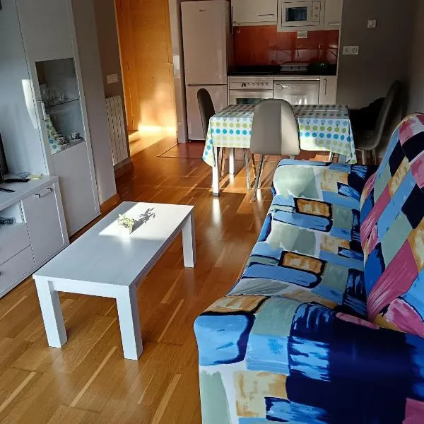 Apartamento en Puerto de Vega, hotel u gradu 'Navia'