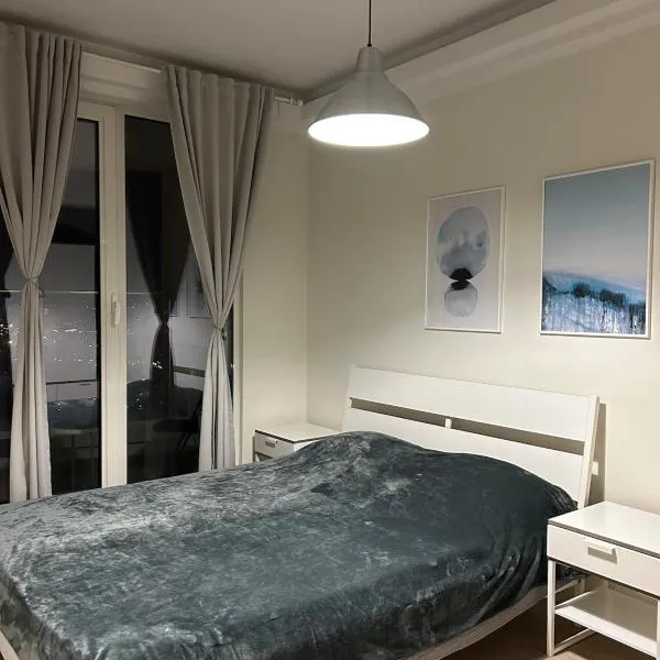 35th Floor Gem with a Sky-high View over Skopje, hotel v destinaci Skopje